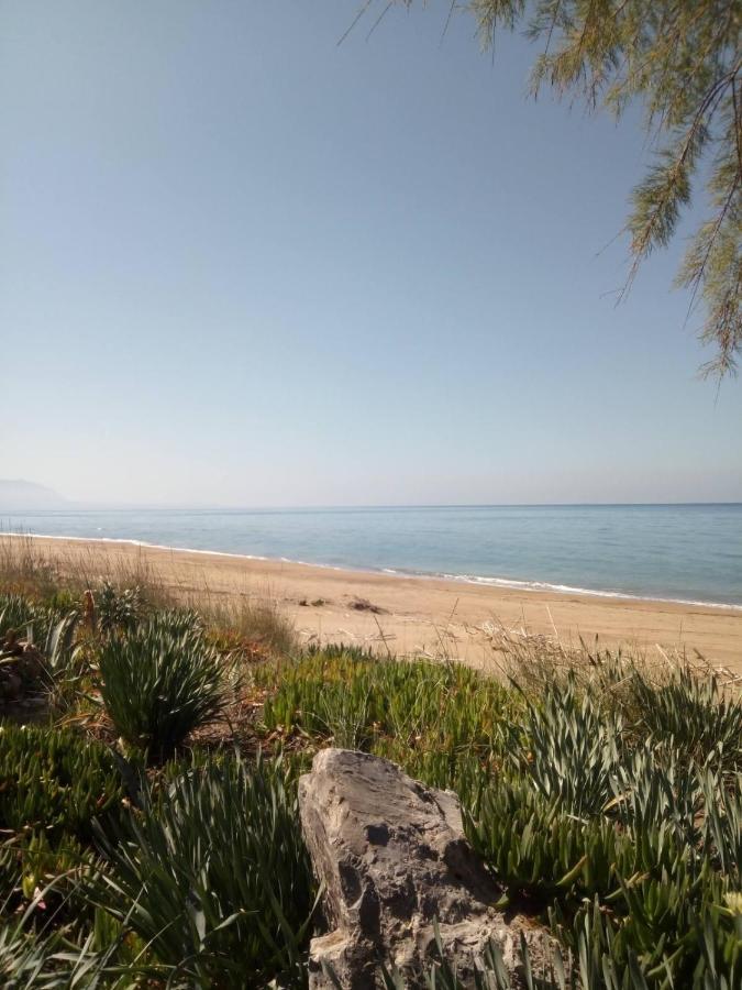 Hotel Διεθνές Zaharo Dış mekan fotoğraf