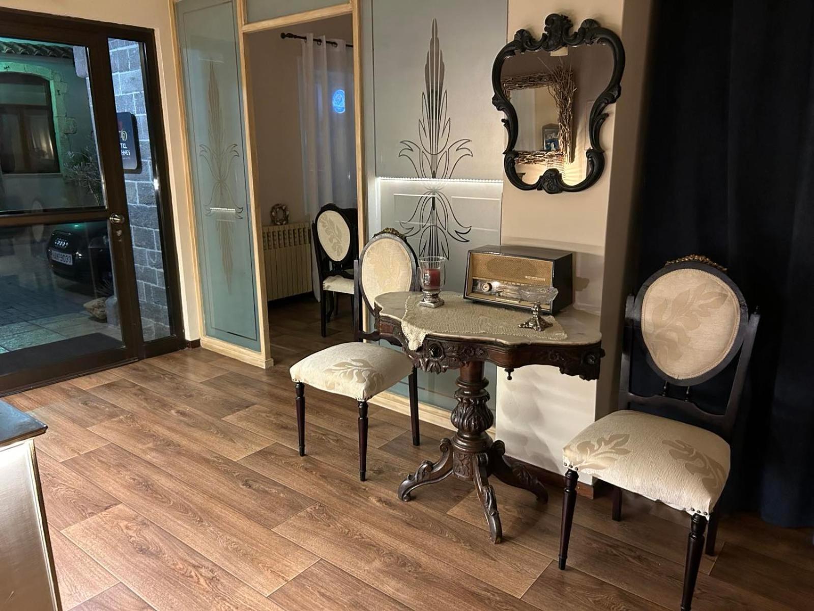 Hotel Διεθνές Zaharo Dış mekan fotoğraf